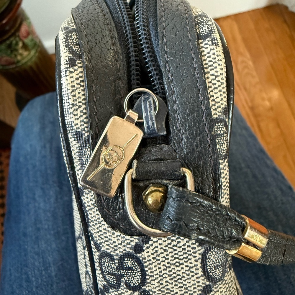 Vintage Authentic GUCCI Ophidia GG Monogram Navy Crossbody/Shoulder Bag - Picture 12 of 12